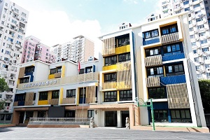 上海新虹桥中学